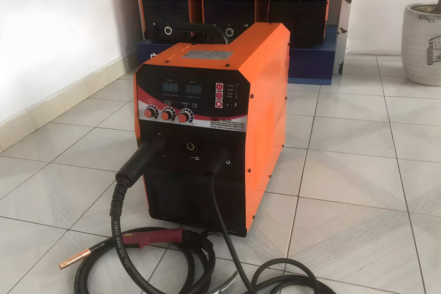 How to MIG Weld Without Gas (Flux Core MIG Welding) American